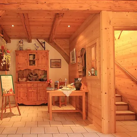 Le Clos Zenon 住宿加早餐酒店 *