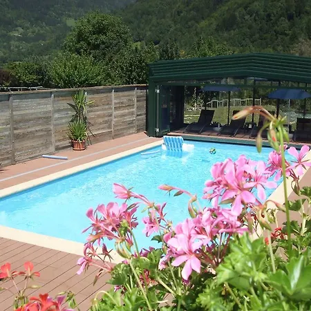 Le Clos Zenon 住宿加早餐酒店 通内